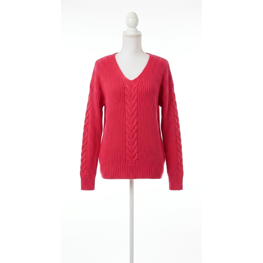 NEW FRENCH KYSS cable v-neck top in rose